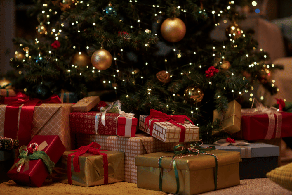 A Festive Travel Guide: Christmas and New Year Traditions Around the World